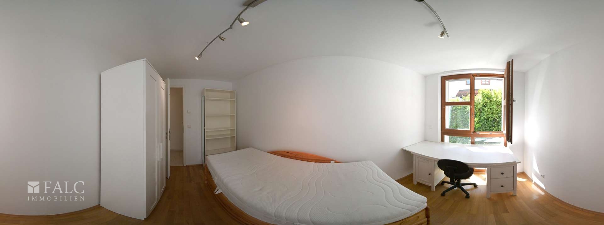 Pano EG Zimmer